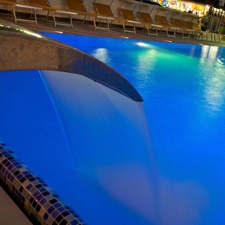 Hotel Lido Cattolica Luaran gambar