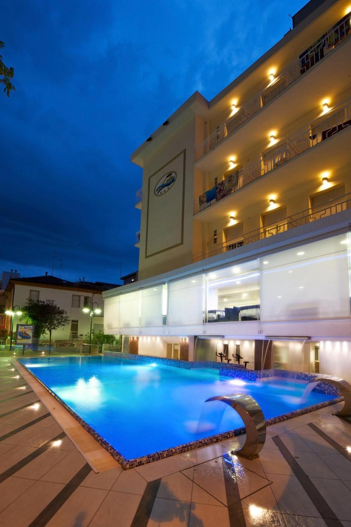 Hotel Lido Cattolica Luaran gambar